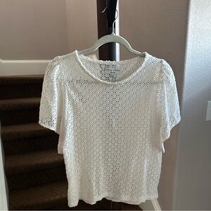 Knitted White Top w Flowy Sleeves